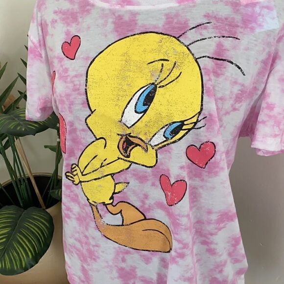 Looney Tunes Womens Pink Tie Dye Tweety Bird Distressed NWT - Picture 2 of 3